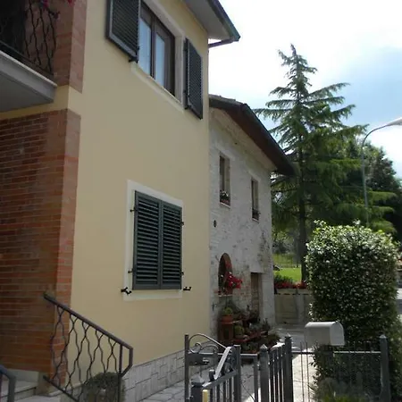 La Casa Di Lucy Bed & Breakfast Offida