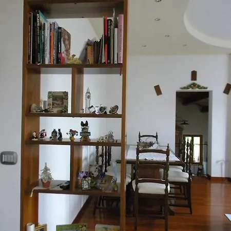 La Casa Di Lucy Bed & Breakfast *