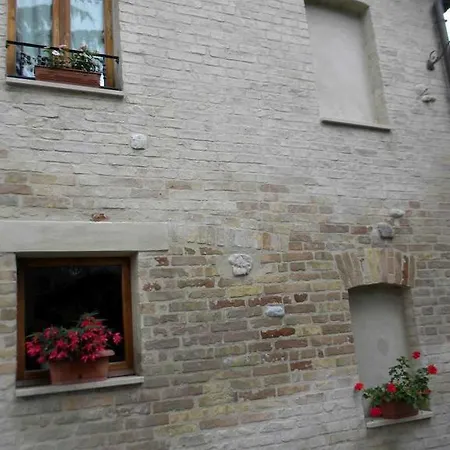 La Casa Di Lucy Bed & Breakfast Offida