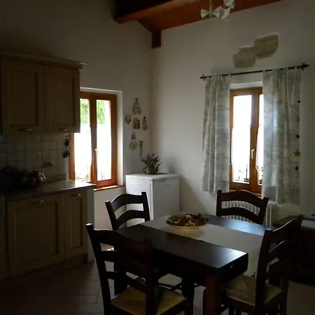 La Casa Di Lucy Bed & Breakfast